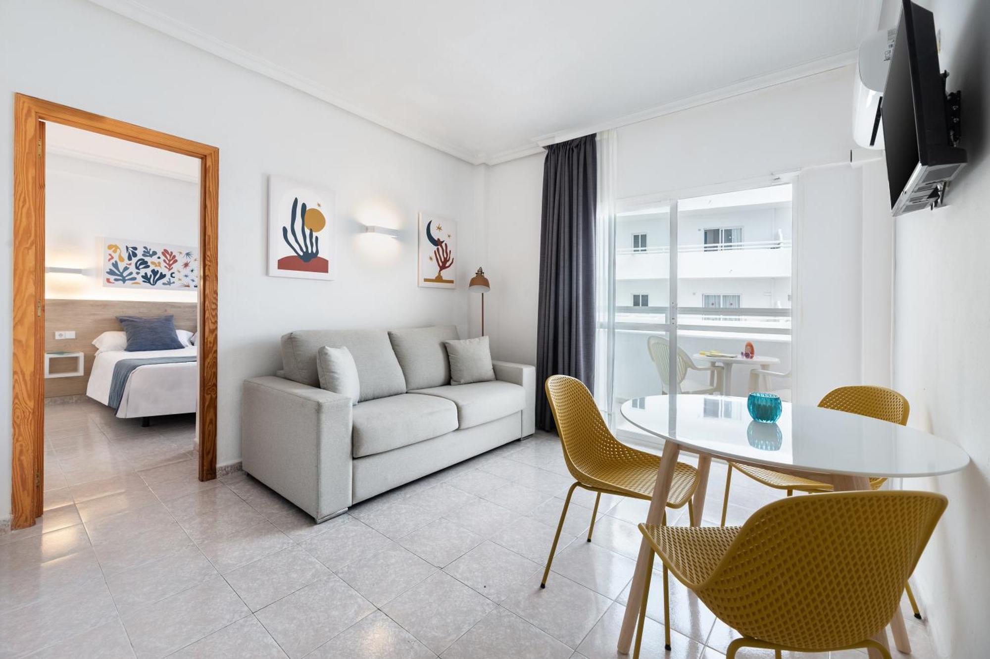 איביזה העיר Hotel Apartamentos Vibra Lux Mar מראה חיצוני תמונה